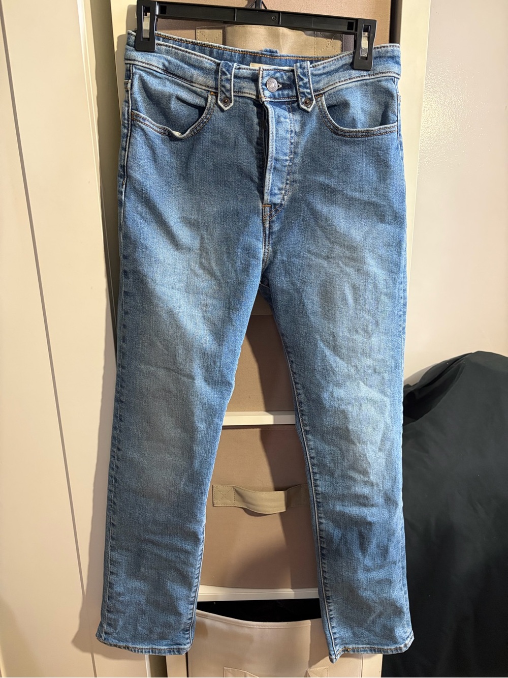 Levi’s women’s jeans size 28